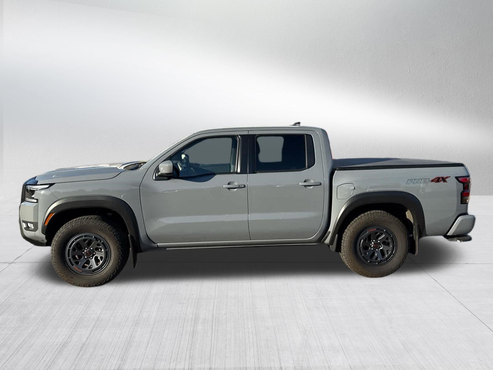 Used 2026 Nissan Frontier PRO-4X w/ Tow Package AWD/4WD image 4