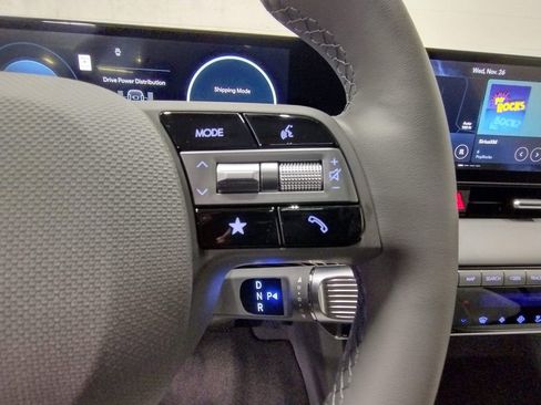 New 2026 Hyundai Ioniq 5 Limited image 32