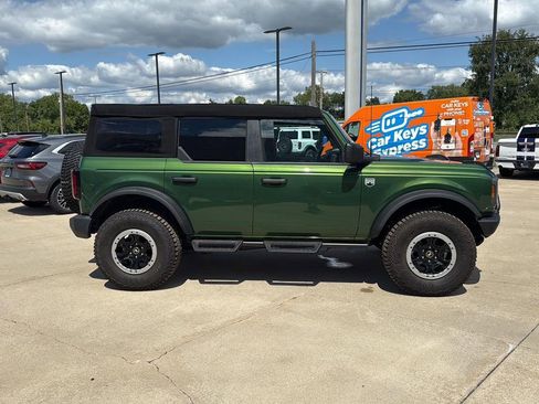 Used 2024 Ford Bronco Big Bend w/ Sasquatch Package image 6