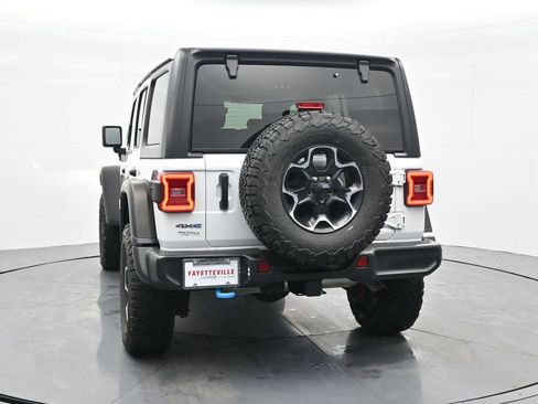 Used 2023 Jeep Wrangler Unlimited Rubicon 4xe w/ Cold Weather Group AWD/4WD image 7