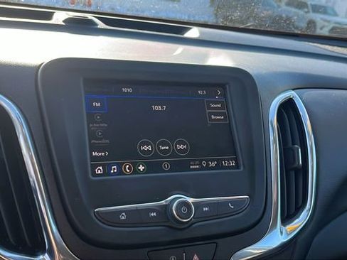 Used 2022 Chevrolet Equinox LT image 15