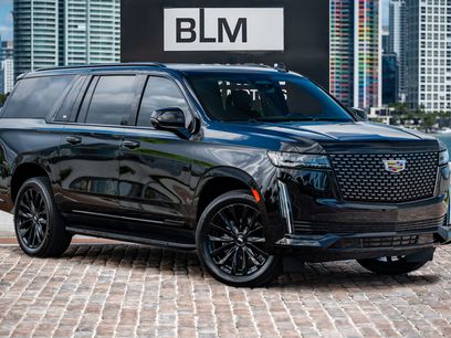 Used 2023 Cadillac Escalade ESV Luxury