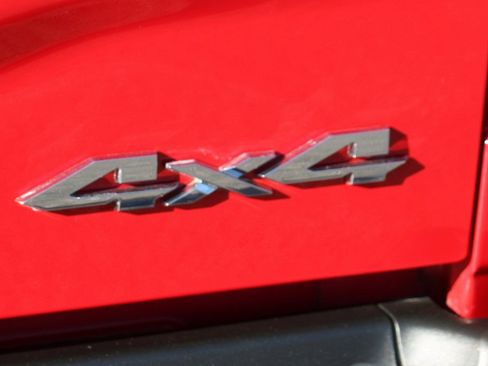 Used 2022 RAM 2500 Tradesman w/ Chrome Appearance Group image 39