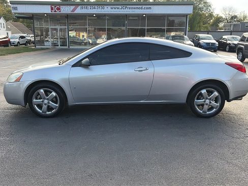 Used 2007 Pontiac G6 GT w/ Premium Package image 8