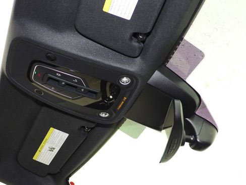 Used 2025 Audi A6 Premium Plus image 17