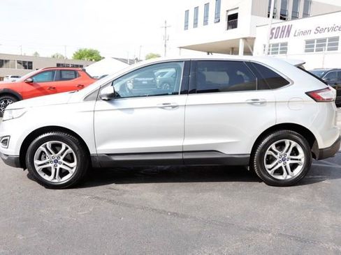Used 2016 Ford Edge Titanium w/ Equipment Group 301A AWD/4WD image 7