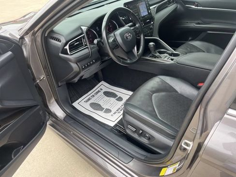 Used 2023 Toyota Camry XSE w/ Navigation Package FWD image 10