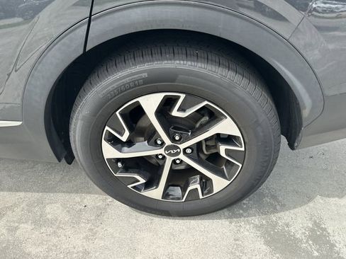 Certified 2023 Kia Sportage EX image 10