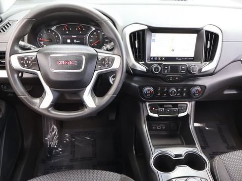 Used 2023 GMC Terrain SLE w/ Driver Convenience Package FWD image 16