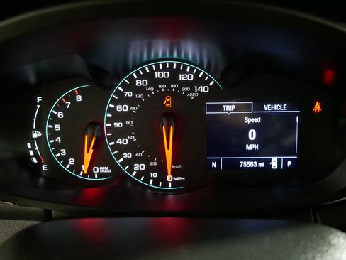 Used 2019 Chevrolet Trax LT w/ LT Convenience Package image 21