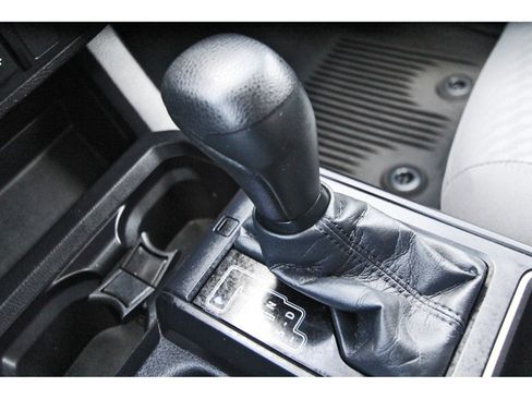 Used 2021 Toyota Tacoma SR w/ SR Convenience Package RWD image 28