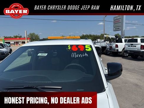 New 2025 Jeep Grand Cherokee L Laredo image 7