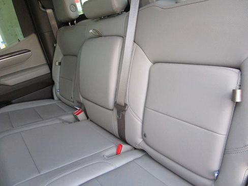 Used 2024 Chevrolet Silverado 1500 LTZ AWD/4WD image 25