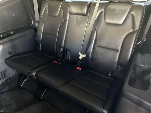 Used 2021 Kia Telluride EX w/ Towing Package image 36