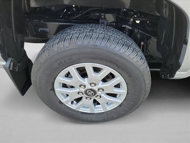 Used 2024 Toyota Tacoma SR5 RWD image 11