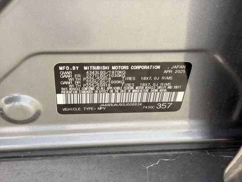 Used 2025 Mitsubishi Outlander Sport ES image 18