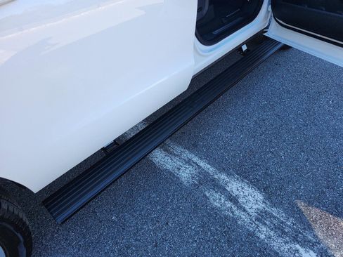 Used 2025 Ford Expedition Max King Ranch image 8