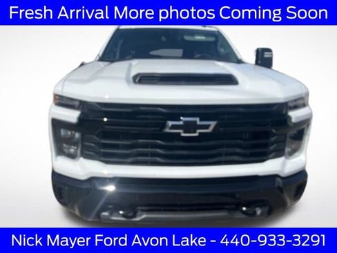Used 2025 Chevrolet Silverado 2500 Custom w/ Custom Value Package AWD/4WD image 11