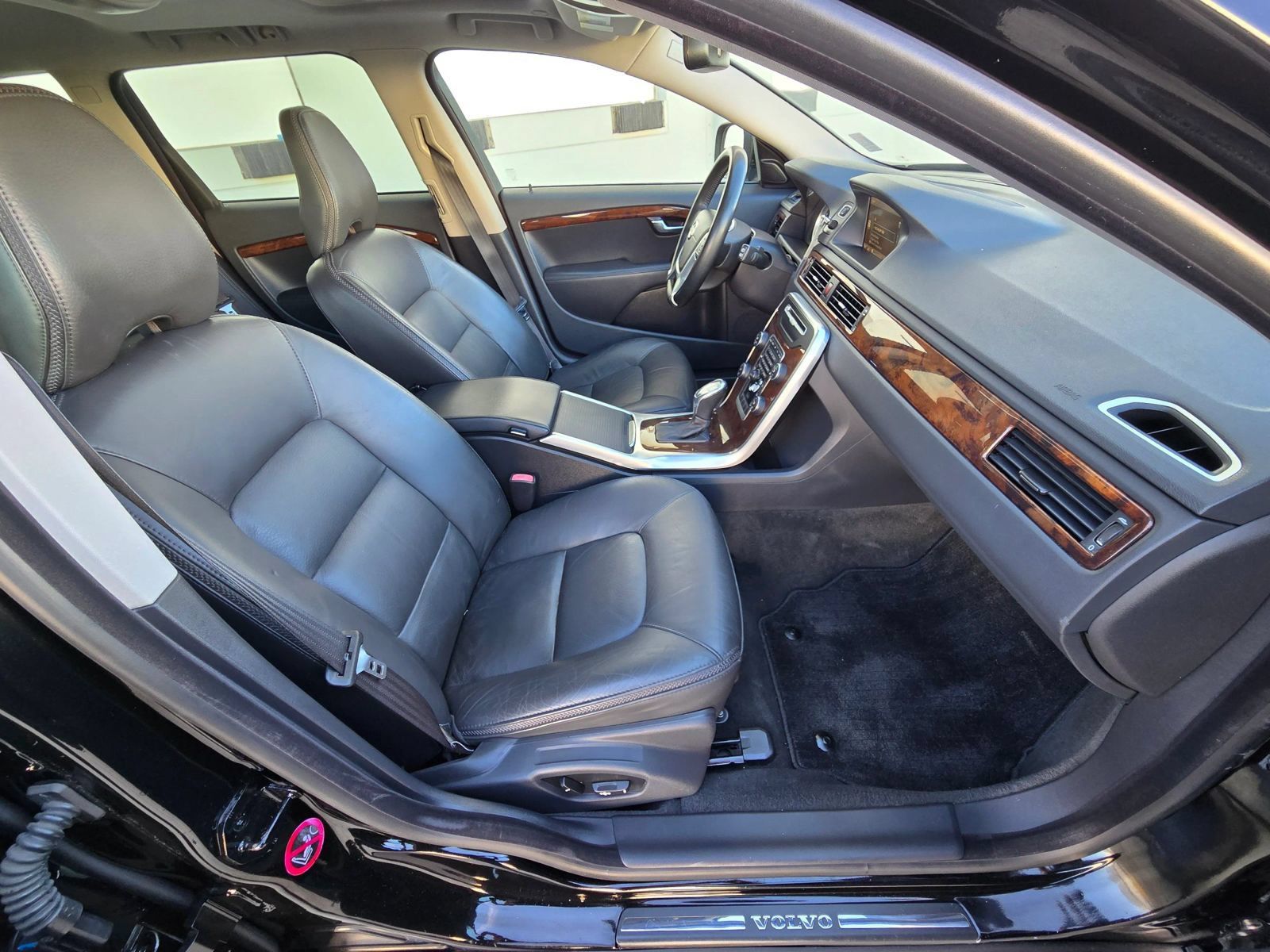 Used 2013 Volvo XC70 3.2 AWD/4WD image 20