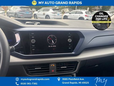 Used 2022 Volkswagen Taos SE AWD/4WD image 38