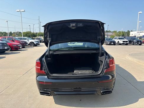 Used 2019 Volvo S60 T6 R-Design AWD/4WD image 38