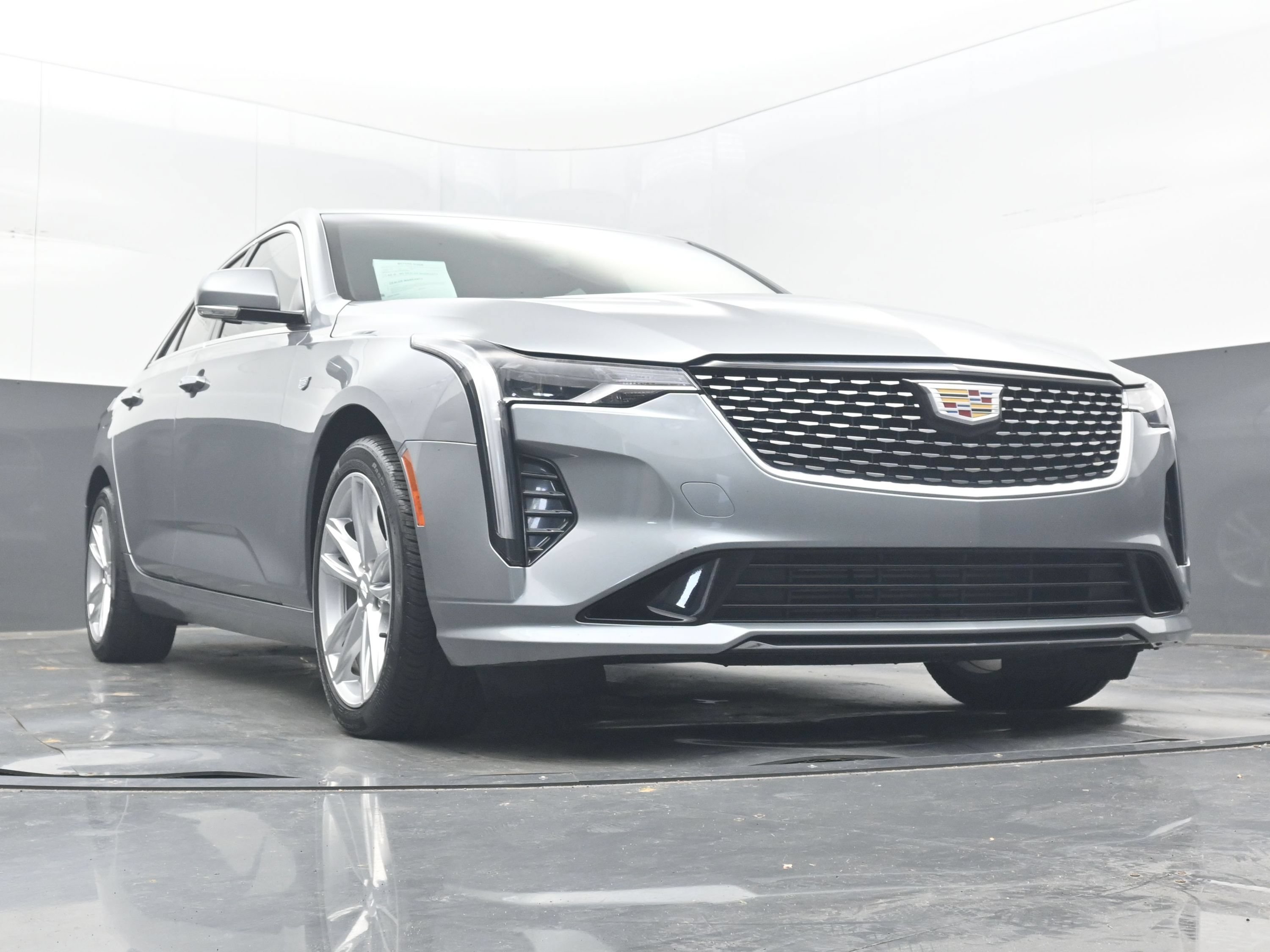 Used 2023 Cadillac CT4 Luxury w/ Sun And Sound Package RWD image 21