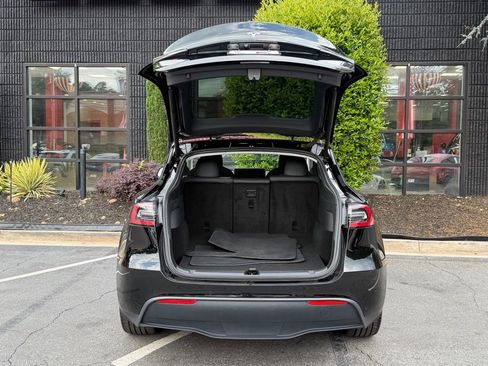 Used 2020 Tesla Model Y Long Range AWD/4WD image 17