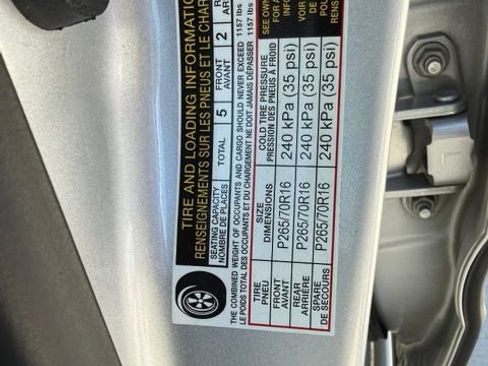 Used 2018 Nissan Frontier SV AWD/4WD image 18