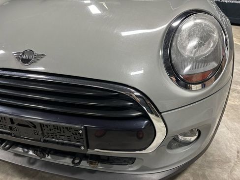 Used 2019 MINI Cooper 2-Door Hardtop w/ Storage Package image 28