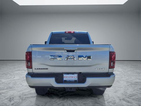 Used 2026 RAM 2500 Laramie AWD/4WD image 6