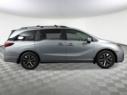 New 2026 Honda Odyssey EX-L image 6