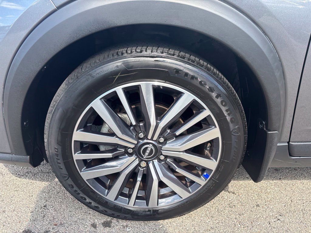 Certified 2023 Nissan Kicks SV FWD image 11