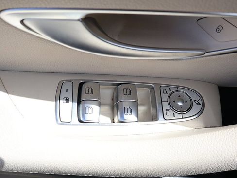 Used 2021 Mercedes-Benz E 350 Sedan w/ Premium Package image 43