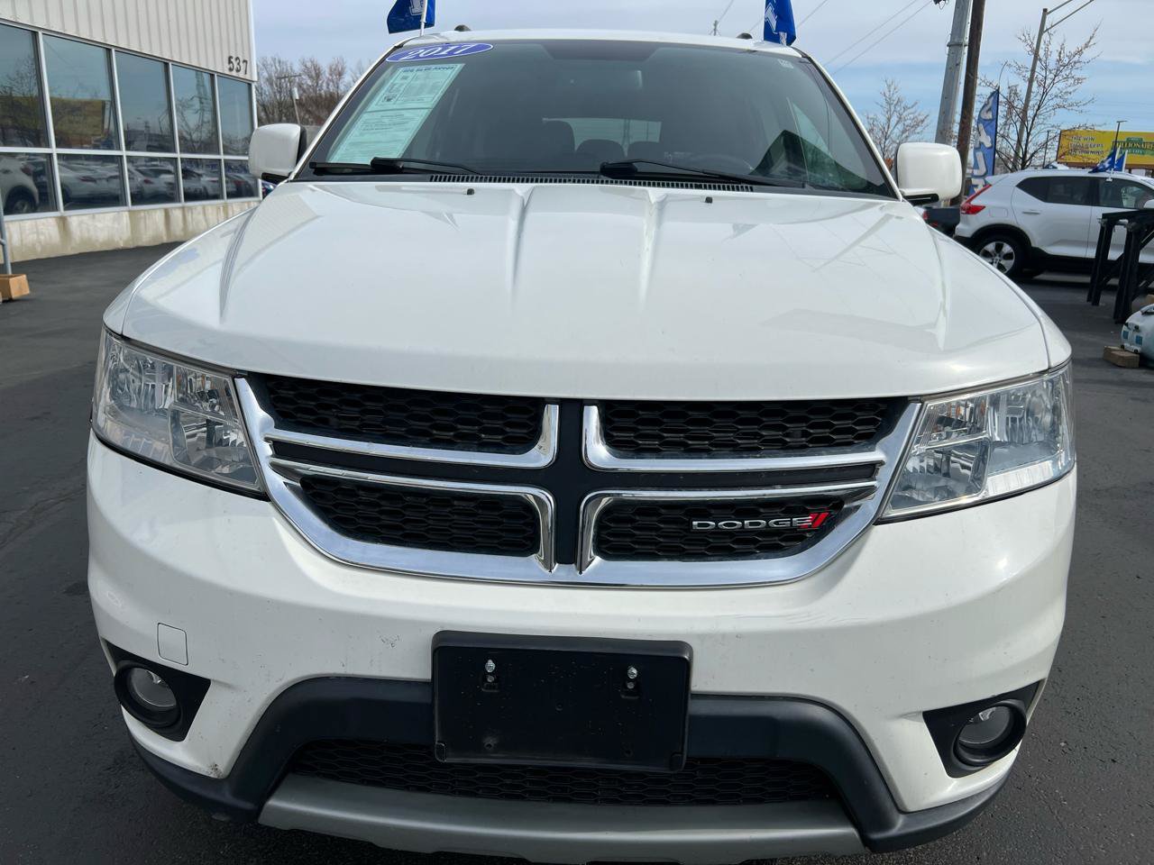 Used 2017 Dodge Journey SXT w/ Premium Group FWD image 9
