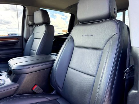 Used 2024 GMC Sierra 1500 Denali image 13