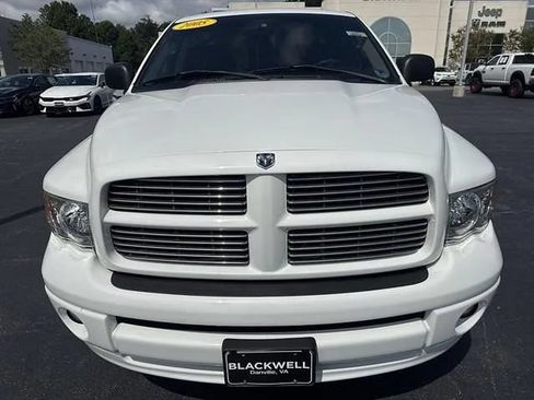 Used 2005 Dodge Ram 1500 Truck SLT AWD/4WD image 2