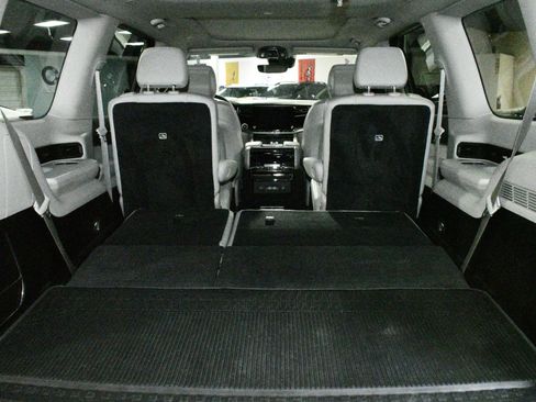 Used 2022 Jeep Wagoneer Series III w/ Premium Group I image 96