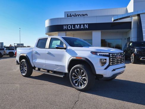 New 2026 GMC Canyon Denali image 1