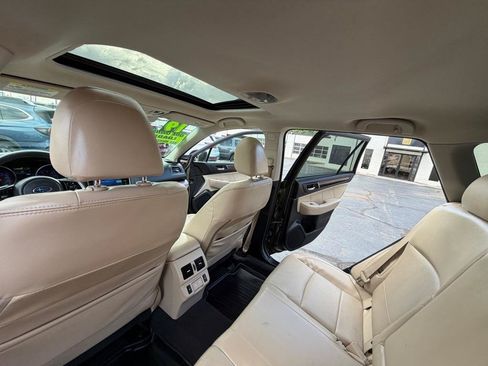 Used 2019 Subaru Outback 2.5i Limited AWD/4WD image 16