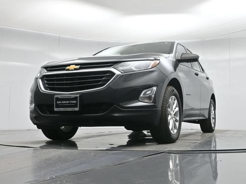 Used 2019 Chevrolet Equinox LS AWD/4WD image 45