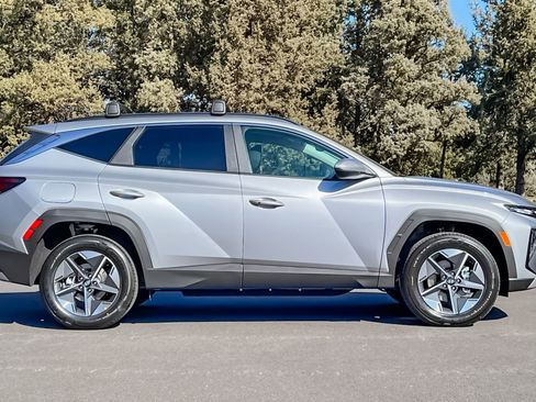 New 2026 Hyundai Tucson SEL image 3