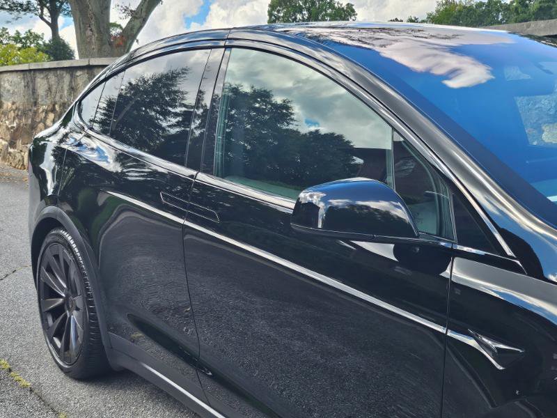 Used 2023 Tesla Model X AWD/4WD image 21