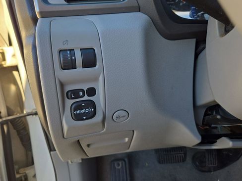 Used 2010 Subaru Forester 2.5X Limited image 26