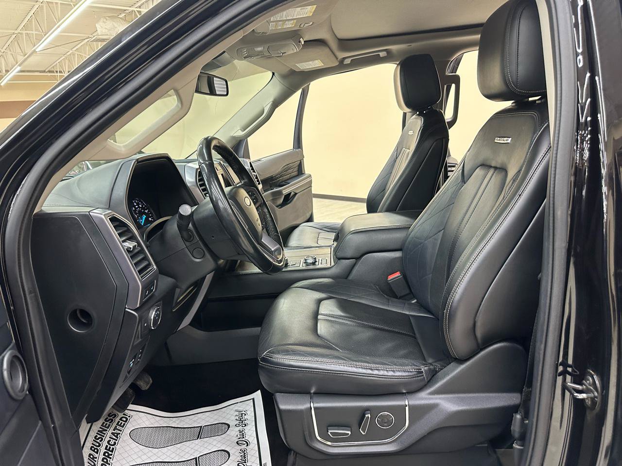 Used 2020 Ford Expedition Platinum AWD/4WD image 24