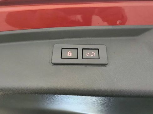 Used 2024 Subaru Outback Touring image 37