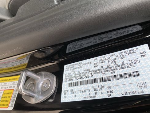 Used 2022 Ford Escape SE w/ Convenience Package image 26