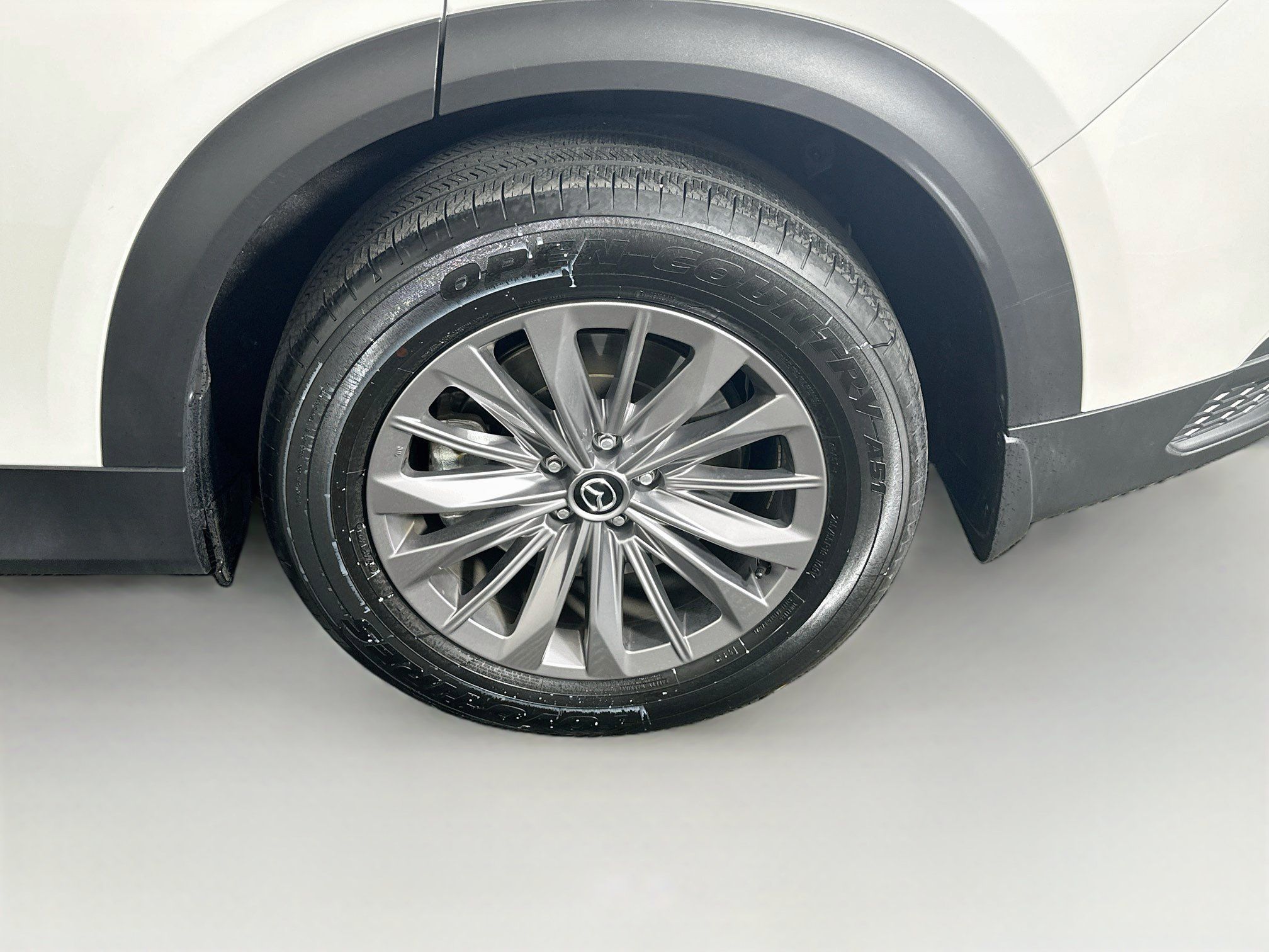 Used 2024 MAZDA CX-90 Plug-In Hybrid w/ Preferred AWD/4WD image 11
