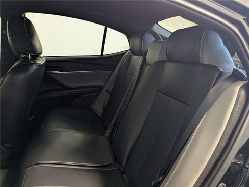 Used 2025 Toyota Camry SE w/ Convenience Package FWD image 34