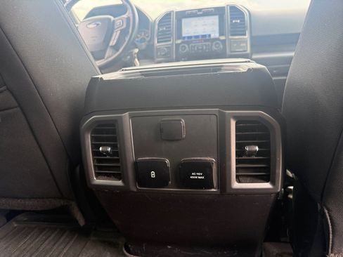 Used 2017 Ford F150 XLT w/ Equipment Group 302A Luxury AWD/4WD image 30