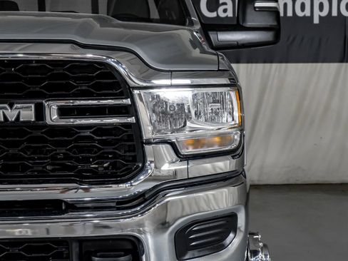 Used 2024 RAM 3500 Tradesman w/ Chrome Appearance Group image 38